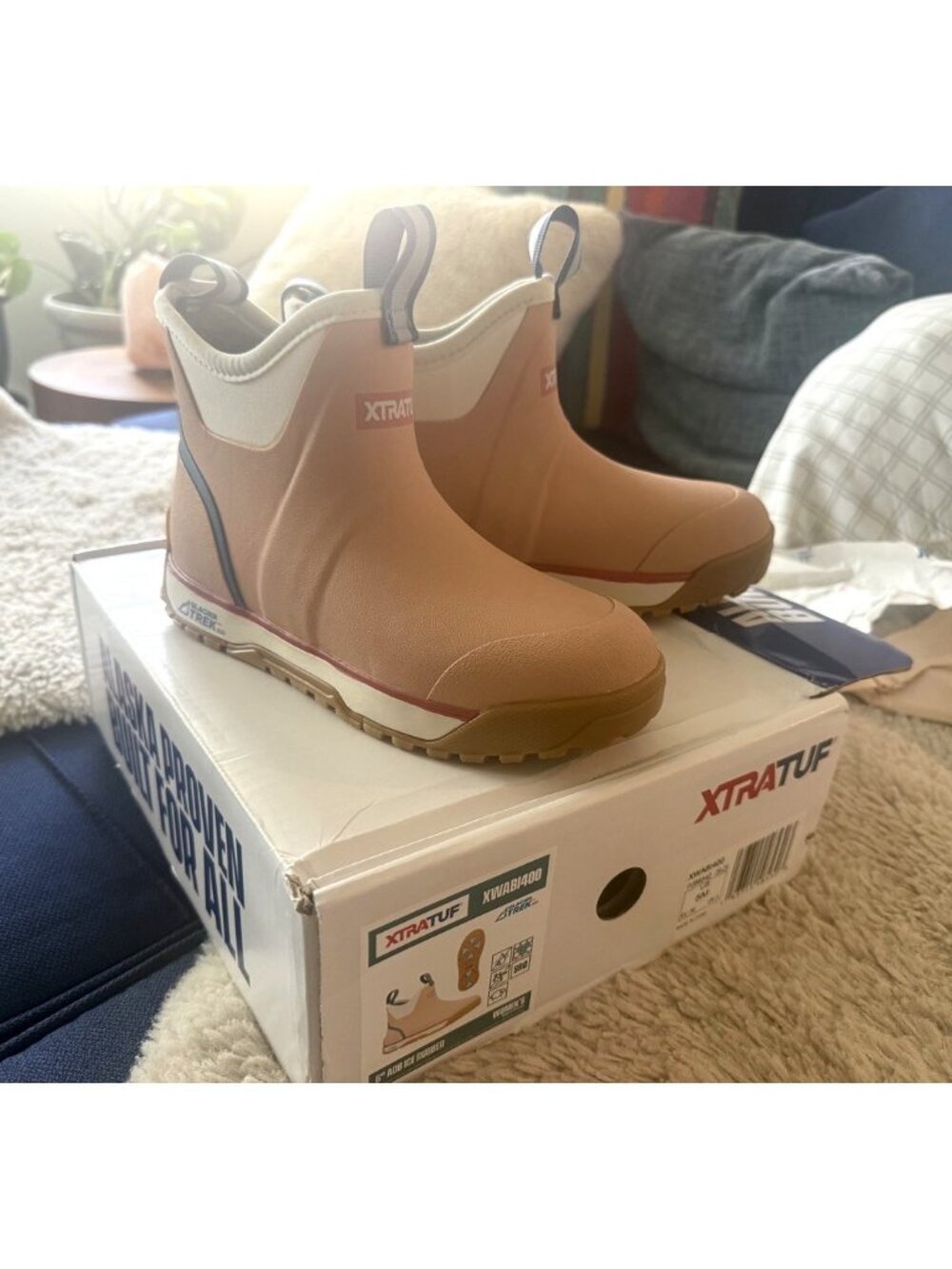 XTRATUF Women's Ice Fleece Lined Ankle Deck Boot Size 5 ROSE New